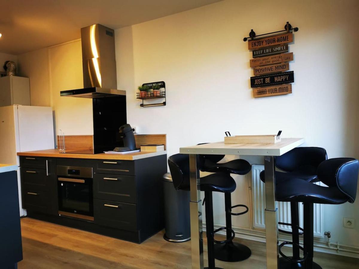Joli Appartement Marcq En Baroeul Proche Lille エクステリア 写真