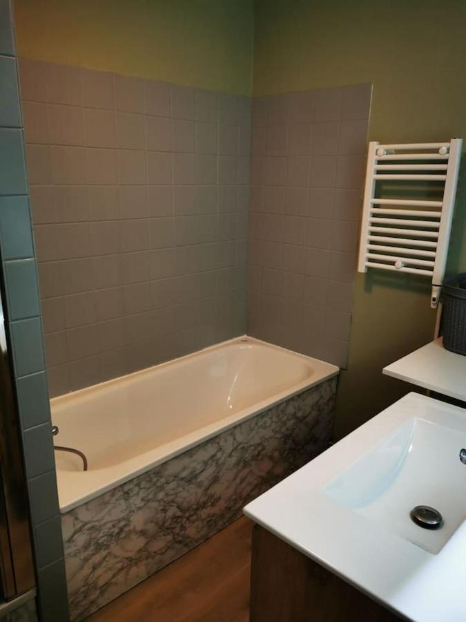 Joli Appartement Marcq En Baroeul Proche Lille エクステリア 写真