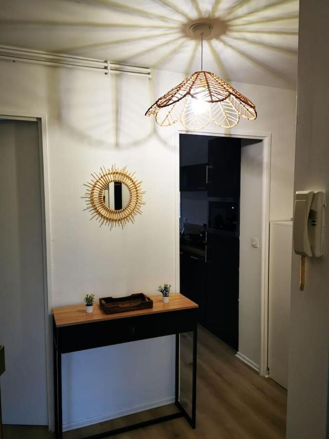 Joli Appartement Marcq En Baroeul Proche Lille エクステリア 写真